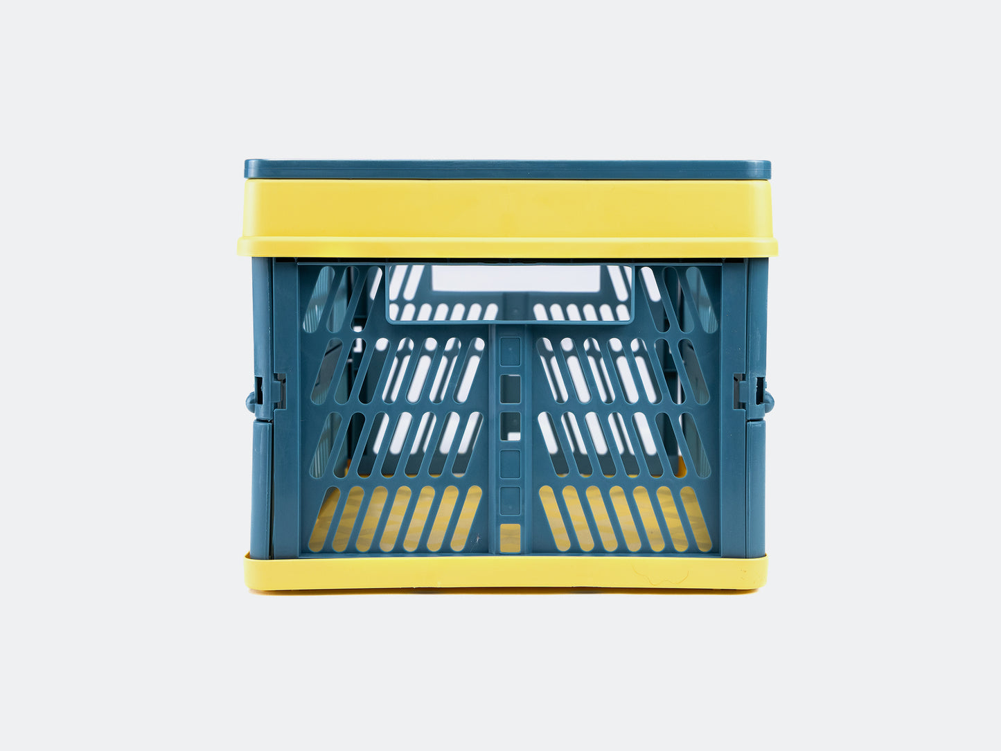 Velowave_Blue and yellow folding basket on a white background