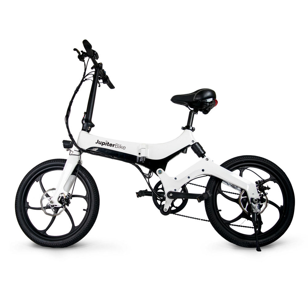 Jupiter_Discovery x7_White electric bike with black details on a white background